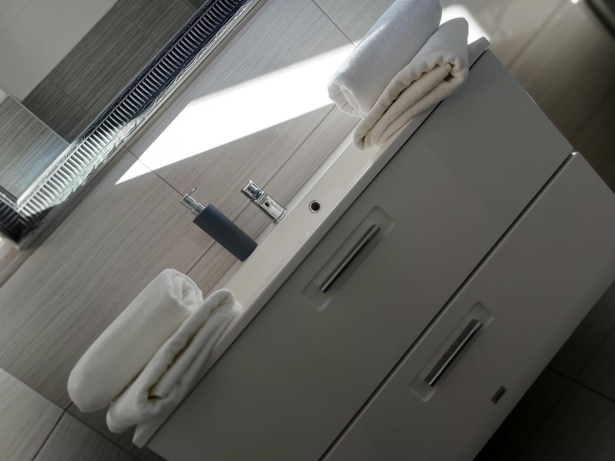Cafe Relax Apartments ヘーヴィーズ エクステリア 写真