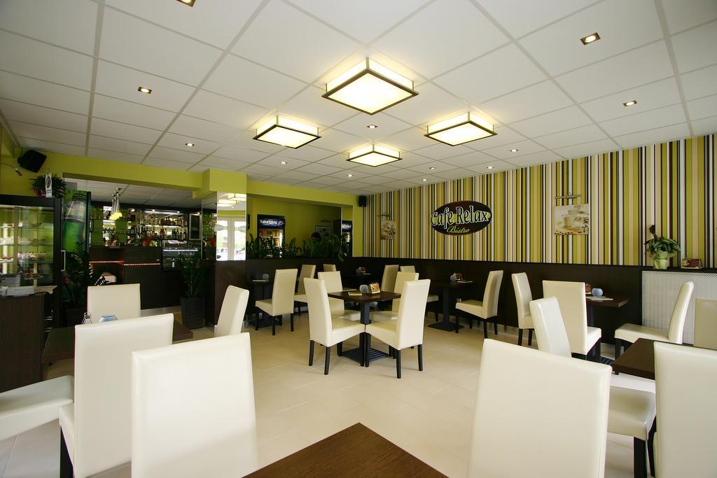 Cafe Relax Apartments ヘーヴィーズ エクステリア 写真